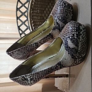 Bakers Snakeskin High Heel Pumps are very chic, cute and stylish with any wear.